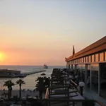 호텔 Surtel
