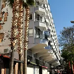 호텔 Surtel 3*