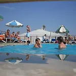 호텔 Surtel