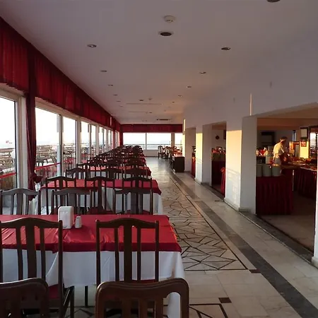 Surtel Szálloda Kusadası