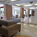 苏尔特尔酒店