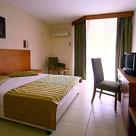Surtel 호텔 3*