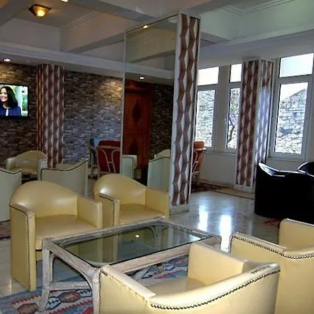 ホテル Surtel 3*