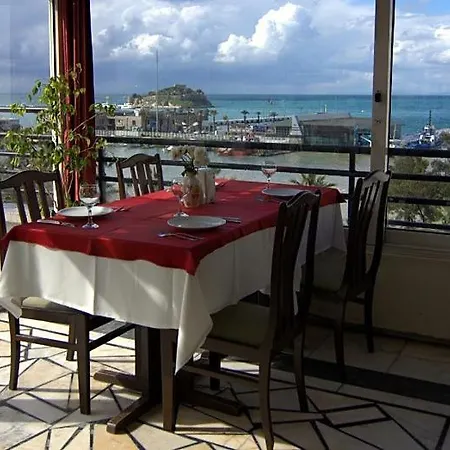 Surtel 3* קוסדסי