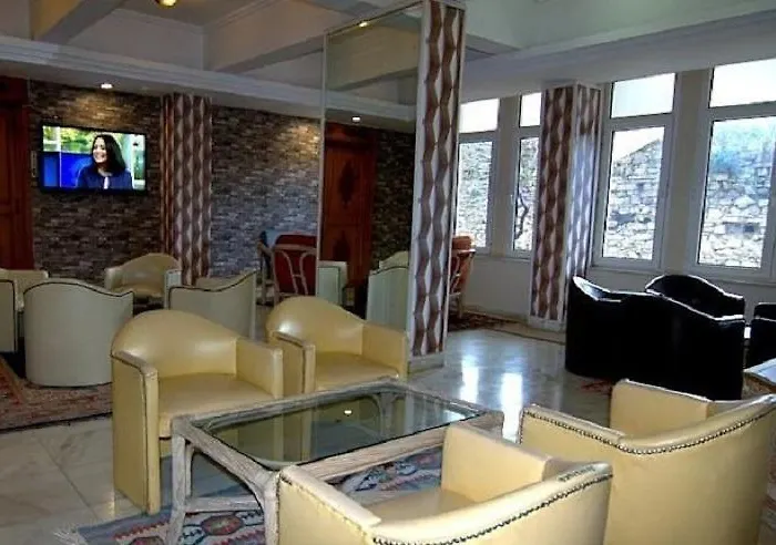 Hotel Surtel 3*